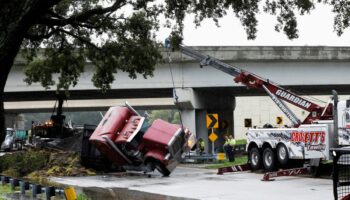 Tropical storm Debby live updates: Five killed after storm makes landfall in Florida as hurricane