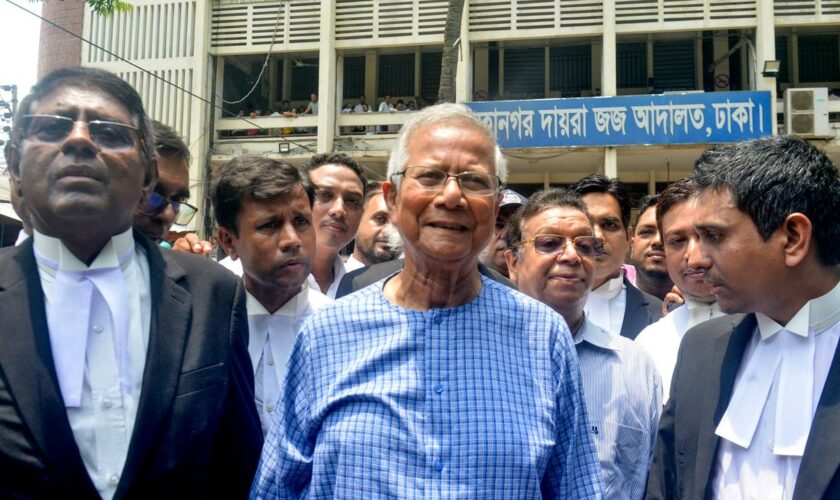 Bangladesch: Studenten fordern Muhammad Yunus als Chef von Übergangsregierung