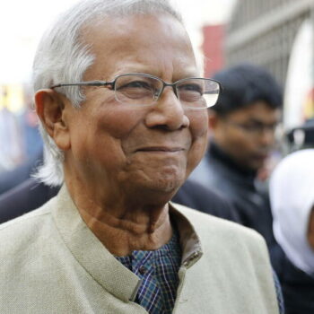 Bangladesh : le prix Nobel de la paix Muhammad Yunus nommé à la tête d’un gouvernement intérimaire