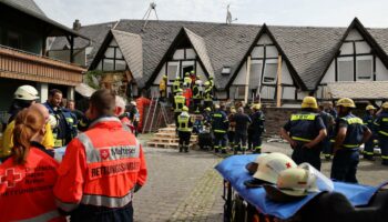 Kröv: Erste Leiche aus eingestürztem Hotel geborgen