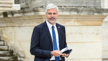 Les coûteux dîners de Laurent Wauquiez pointés du doigt par la Chambre régionale des comptes