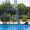 Ermittlungen wegen Sexualdelikts und Schlägerei – Polizeieinsatz in Dortmunder Freibad