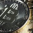 Dow Jones: Kryptowährungen Bitcoin und Ether gewinnen wieder an Wert