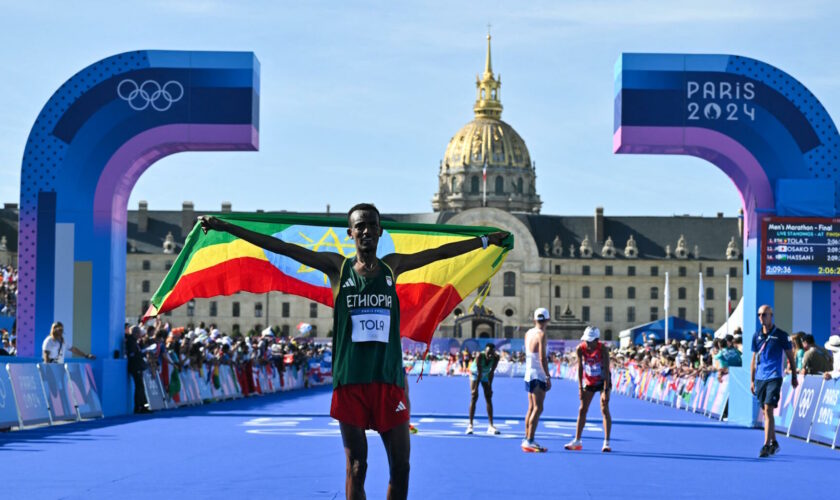 Le marathon des JO de Paris 204 remporté par Tamirat Tola qui bat le record olympique