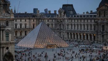 La fréquentation des musées du Louvre et d’Orsay en forte baisse pendant les JO