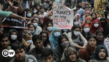 Bangladesch: Demonstranten stürmen Palast von Sheikh Hasina