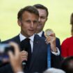 «Ce matin, on a tous une forme de nostalgie»: Emmanuel Macron cherche à prolonger la parenthèse des Jeux olympiques