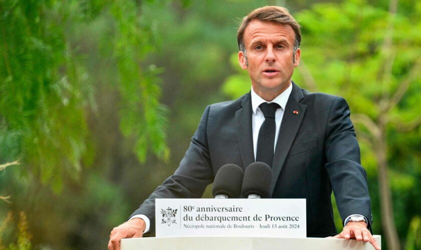 Débarquement de Provence : Emmanuel Macron rend hommage aux « sacrifices » des soldats venus d’Afrique pour libérer la France