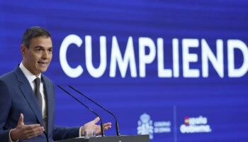 El Gobierno despliega a sus ministros y cargos a dedo para frenar la crítica en el PSOE
