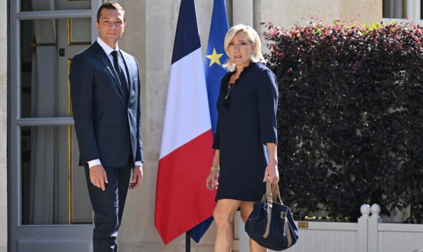 🔴 En direct : Emmanuel Macron reçoit Jordan Bardella et Marine Le Pen à l'Élysée