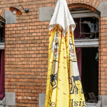 Nach der Explosion in einer Pizzeria sind zwei Tatverdächtige in Untersuchungshaft gekommen. Foto: SDMG/dpa