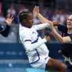 JO 2024 - Handball : les Bleues butent contre la Norvège et se consolent avec l'argent