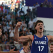 JO Paris 2024, basket 3x3 : le résumé de l'incroyable demi-finale remportée par les Bleus face à la Lettonie
