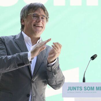 Junts ya muestra sus cartas para frenar a Illa: "Si detienen a Puigdemont, pediremos la suspensión del pleno"