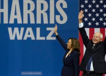 Kamala Harris präsentiert Vizekandidat Tim Walz in Philadelphia