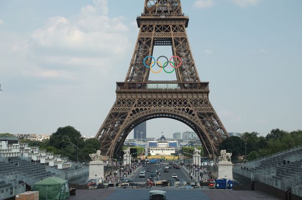 Olympics bomb alert as Stade de France area put on lockdown