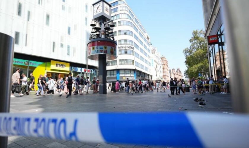 Der mutmaßliche Täter des Messerangriffs am Leicester Square wurde wegen versuchten Mordes angeklagt. (Archivbild) Foto: James M