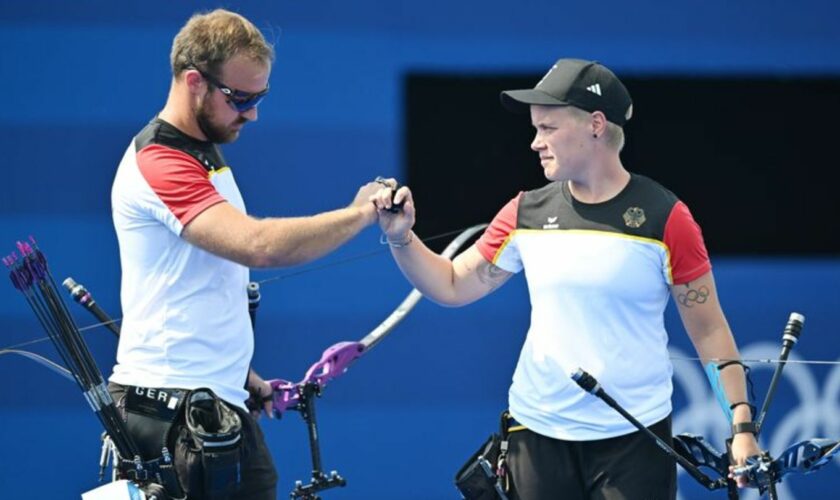 Florian Unruh tritt mit Michelle Kroppen im Mixed an. Foto: Sina Schuldt/dpa