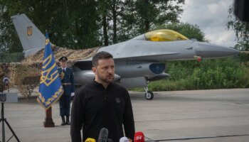 Ucrania estrena los F-16