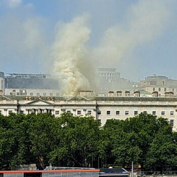 A Londres, l’incendie au musée de la Somerset House contenu et les œuvres épargnées par les flammes