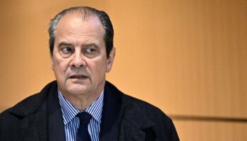 Détournement de frais de mandat : Jean-Christophe Cambadélis condamné à huit mois de prison avec sursis