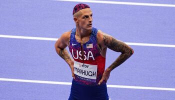 Jeux Paralympiques : L’Américain Nick Mayhugh fait passer un message avec sa teinture de cheveux originale