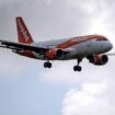 easyJet flight forced to abort landing in Manchester as wild winds batter runway