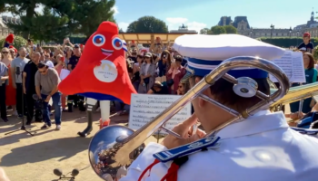 Jeux paralympiques : la Phryge donne le « la » de l’hymne devant la vasque, à trois jours de la fin des Jeux