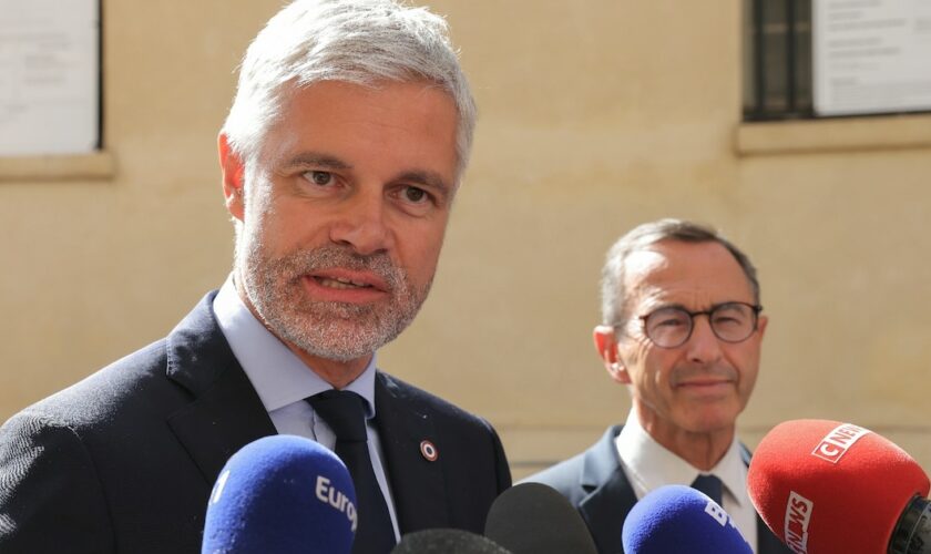 Laurent Wauquiez et Bruno Retailleau (d) à Matignon, à Paris le 6 septembre 2024