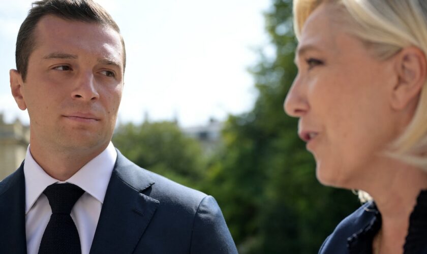 Jordan Bardella et Marine Le Pen après leur rencontre avec Emmanuel Macron à l'Elysée, le 26 août.r