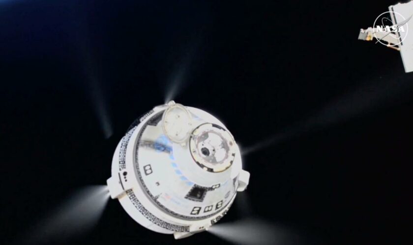 „Starliner“-Kapsel dockt ohne Astronauten von ISS ab – Ankunft auf der Erde erwartet