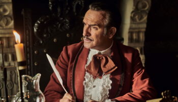 Zorro sur Paramount+ : Jean Dujardin prêt à "enlever le masque"