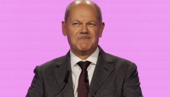 „Boris Pistorius will, wie viele andere, dass ich wieder als Kanzler antrete“, verrät Scholz