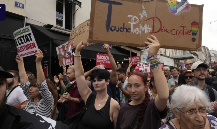 Demonstrationen in Frankreich gegen neuen Premierminister Michel Barnier