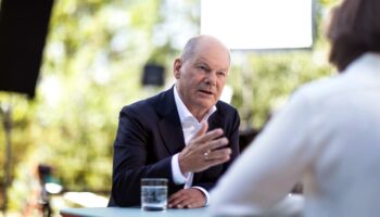 ZDF-Sommerinterview: Olaf Scholz reklamiert "größte Wende" in der Asylpolitik für sich