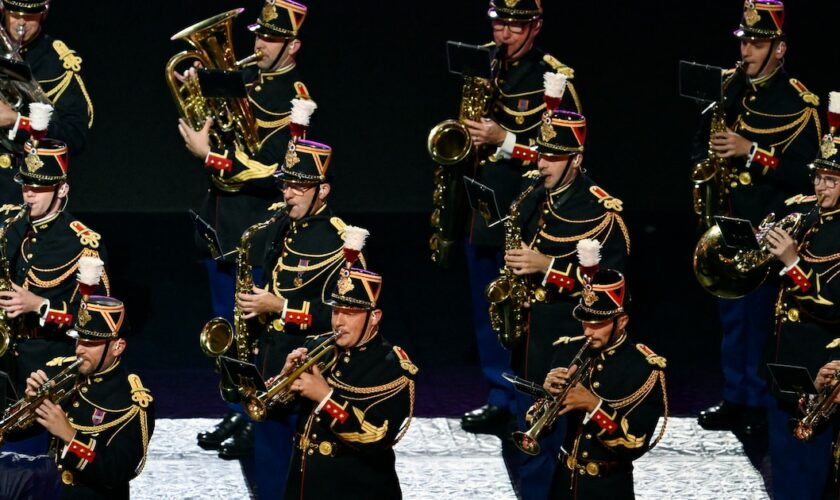 La Garde Républicaine lors de la cérémonie de clôture des Jeux Paralympiques Paris 2024, au Stade de France, à Paris, France, le 08 septembre 2024, photo Jean-Marie Hervio / KMSP