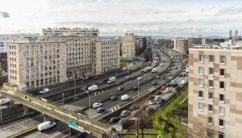 Le périphérique parisien passera à 50 km/h à partir du 1er octobre, persiste Anne Hidalgo