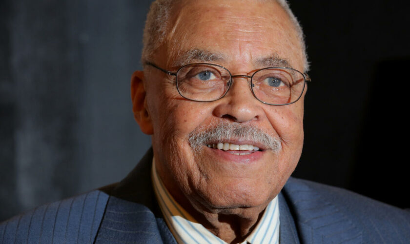 James Earl Jones, la voix de Dark Vador et légende du théâtre américain, est mort