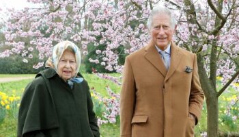 Two heartbreaking words uttered to King Charles to tell him late Queen had died