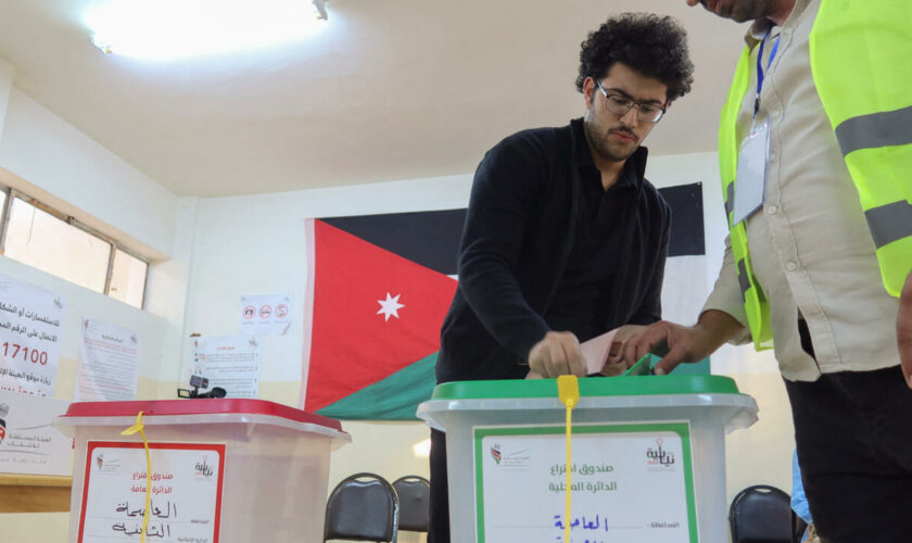 Les Jordaniens aux urnes pour des législatives marquées par la guerre à Gaza