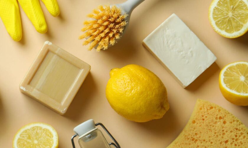 3 things you can clean in the home with a lemon