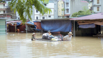 Typhon Yagi au Vietnam : des évacuations en raison des inondations, au moins 63 morts