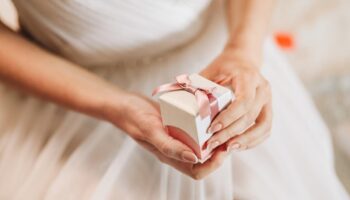 Bride says she was ‘shocked’ after ‘70 percent’ of wedding guests didn’t give gifts