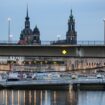 Teile der Carolabrücke in Dresden in die Elbe gestürzt