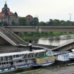 Dresden: Teile der Carolabrücke eingestürzt