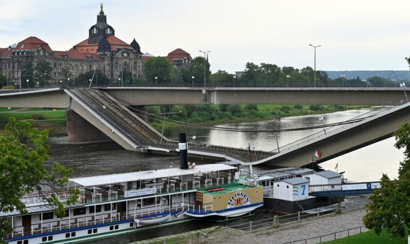 Dresden: Teile der Carolabrücke eingestürzt