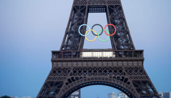 Hidalgo, Dati, l’Etat… Qui décide vraiment du sort des anneaux olympiques sur la tour Eiffel ?