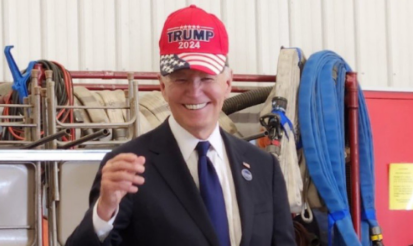 Joe Biden enfile une casquette pro-Donald Trump en Pennsylvanie et surprend