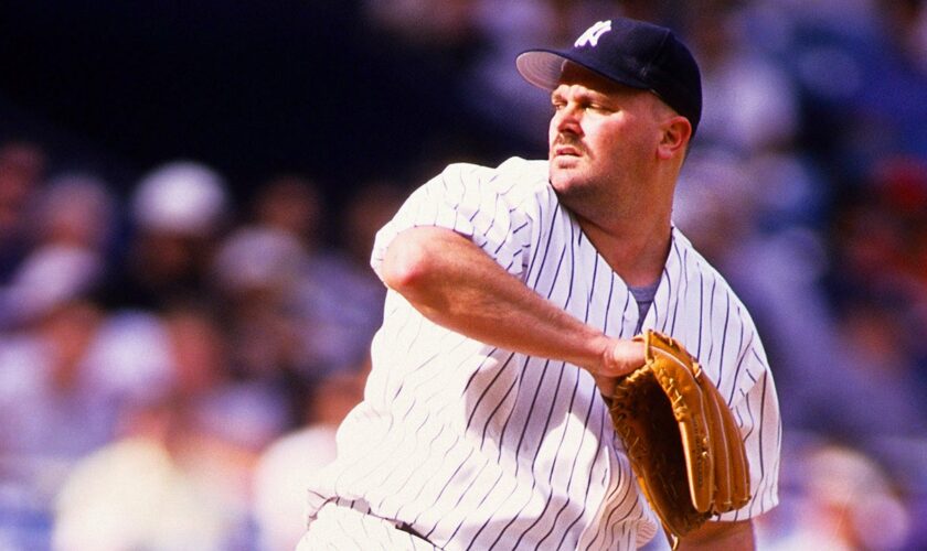 World Series champ David Wells takes swipe at MLB commish while talking about pitchers' habits