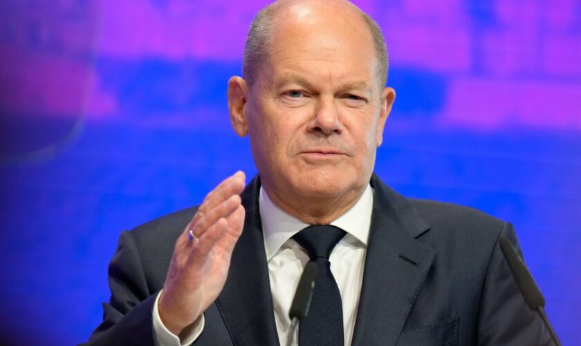 Und dann lässt Scholz die monatelange Standort-Kritik der Chemie-Industrie verstummen